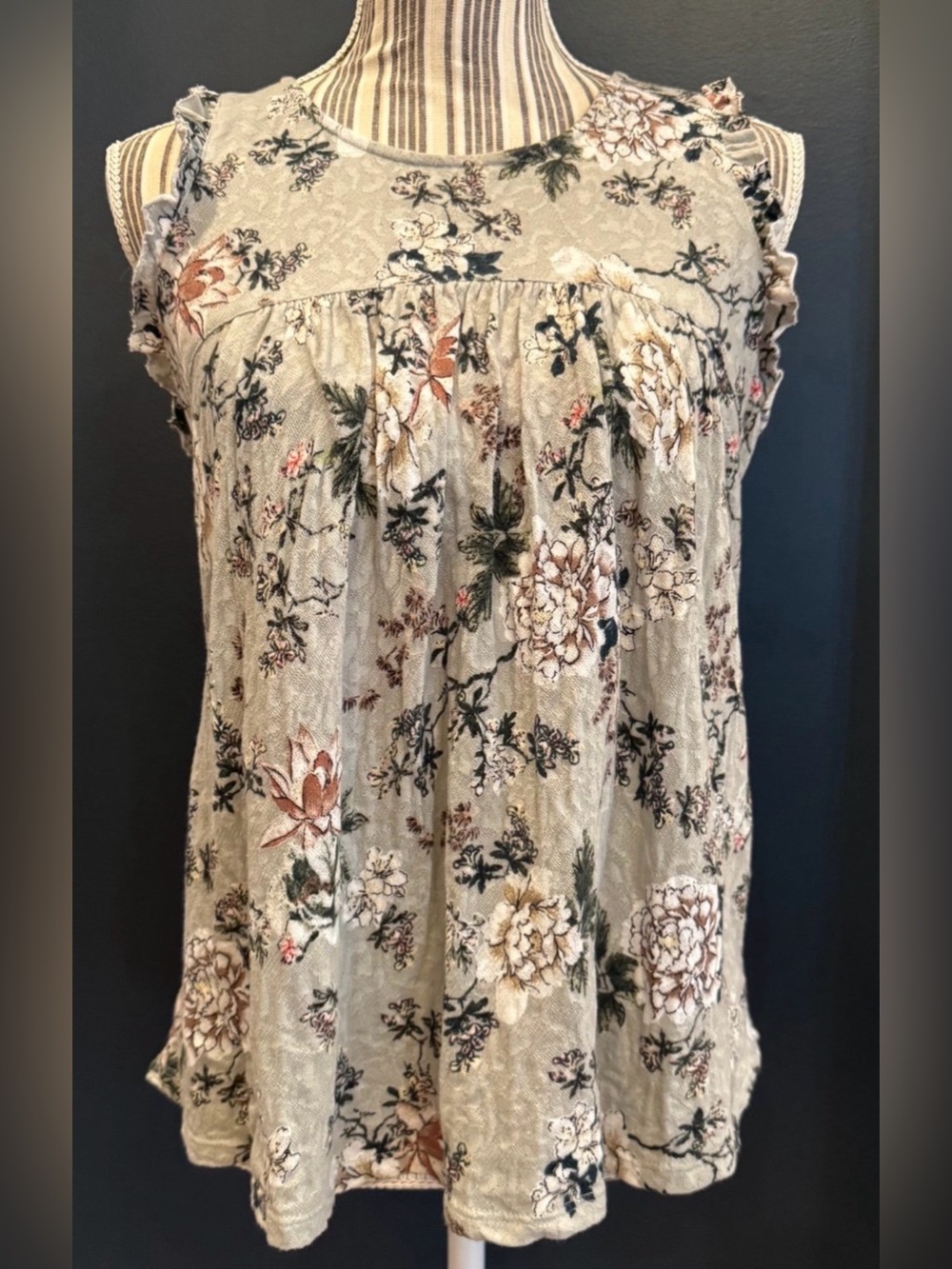 Lucky Brand Floral Sleeveless Ruffle Sleeveless Top